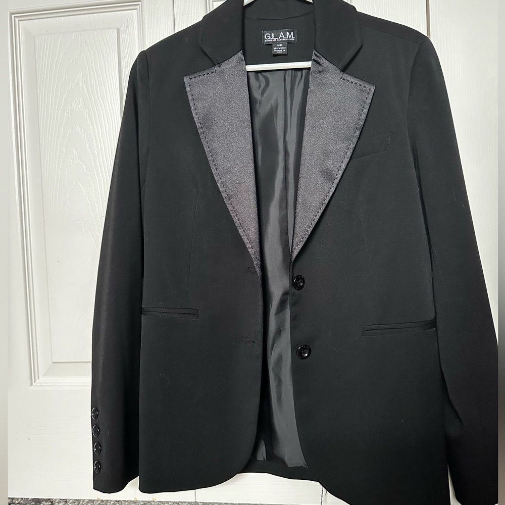 NWOT G.L.A.M. Fitted Blazer